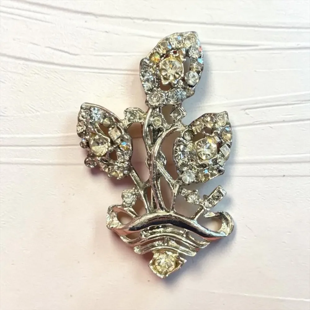 Vintage Rhinestone Flower Basket Brooch Silver Tone Bridal 1940s 50s